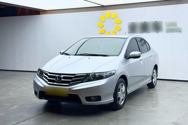 Used Honda City Classic 2012 1.5L manual Comfort version