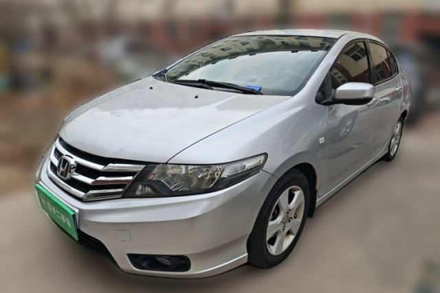 Used Honda City Classic 2012 1.5L manual Comfort version