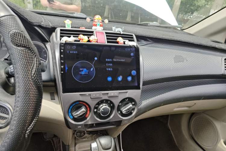 Used Honda City Classic 2012 1.5L Automatic Elite Edition Audio And AC Panel
