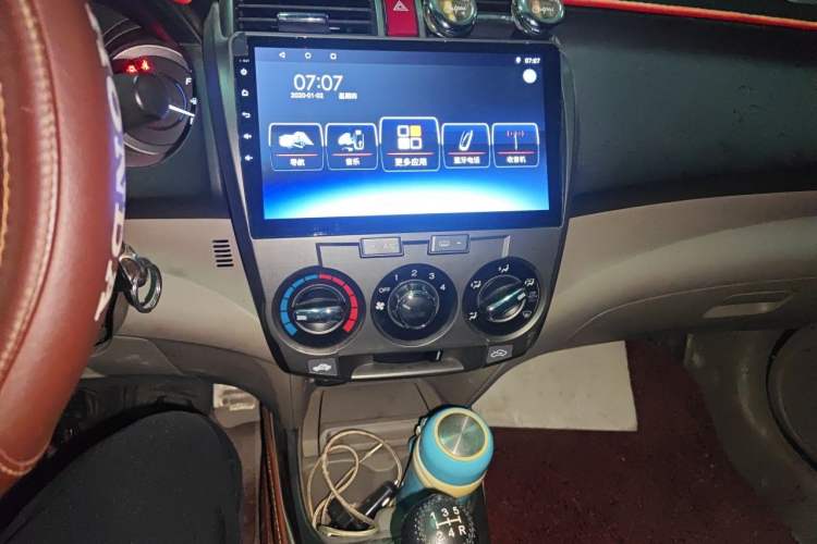 Used Honda City Classic 2012 1.5L manual Elite Edition Audio And AC Panel
