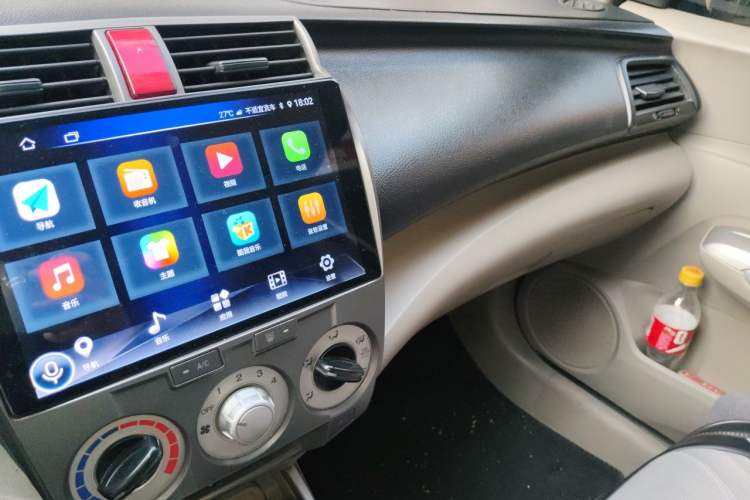Used Honda City Classic 2012 1.5L Automatic Elite Edition Audio And AC Panel