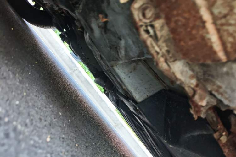 Used Honda City Classic 2012 1.5L manual Comfort version Chassis Front Left