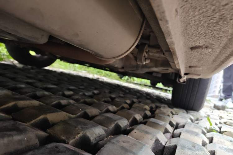 Used Honda City Classic 2012 1.5L manual Elite Edition Chassis Front Right