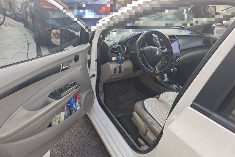Used Honda City Classic 2012 1.5L Automatic Elite Edition Driver Seat