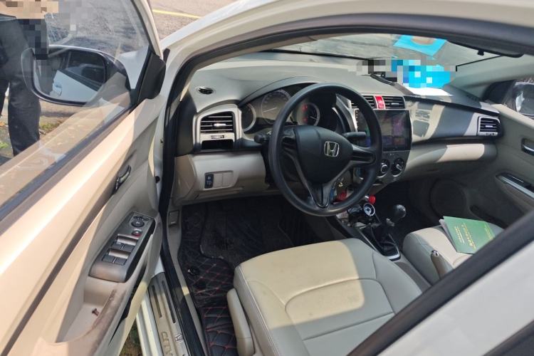 Used Honda City Classic 2012 1.5L manual Elite Edition Driver Seat