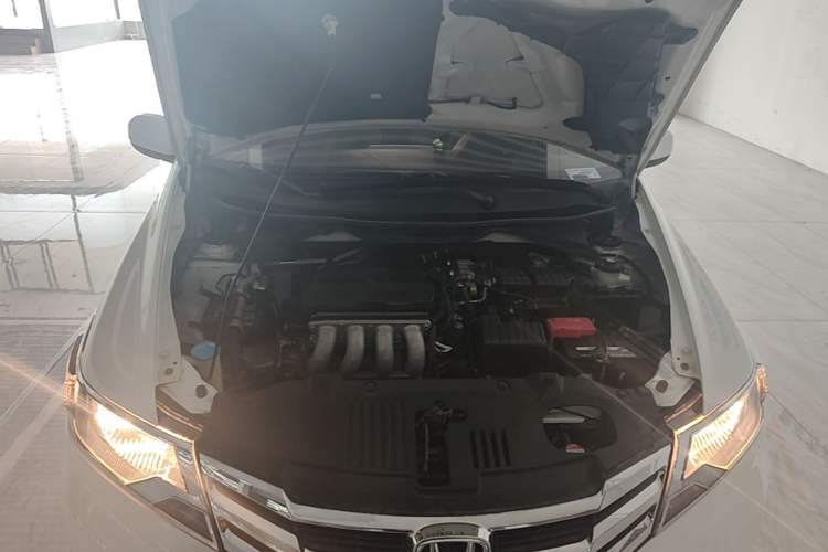 Used Honda City Classic 2012 1.5L Automatic Elite Edition Engine Bay
