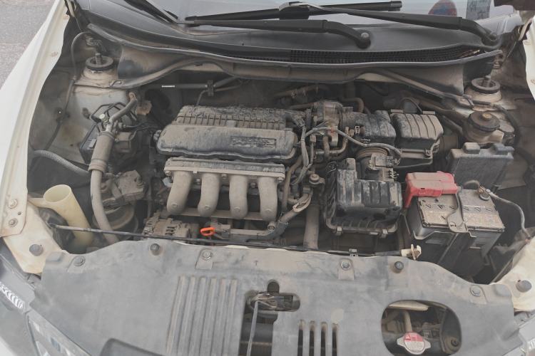 Used Honda City Classic 2012 1.5L manual Elite Edition Engine Bay