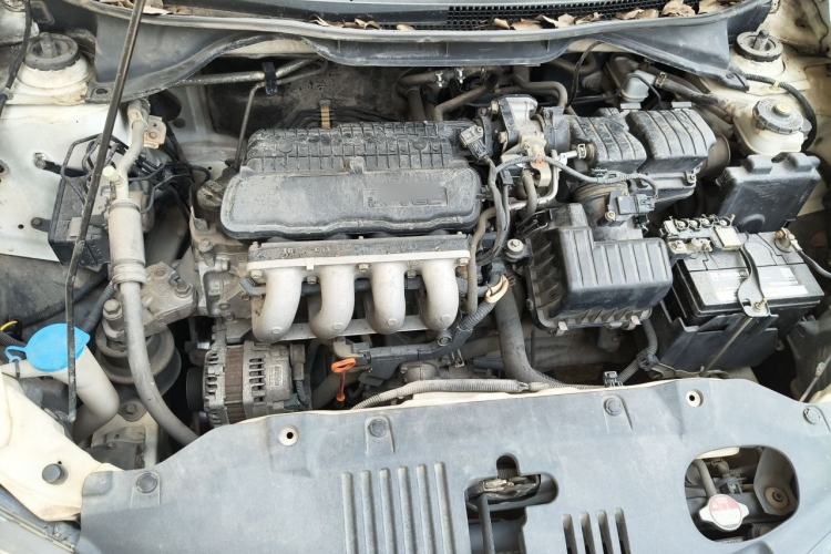 Used Honda City Classic 2012 1.5L manual Elite Edition Engine Bay