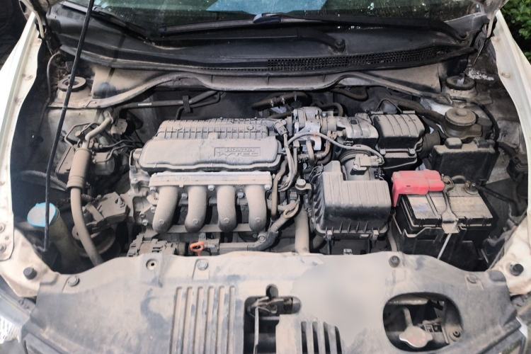 Used Honda City Classic 2012 1.5L manual Elite Edition Engine Bay