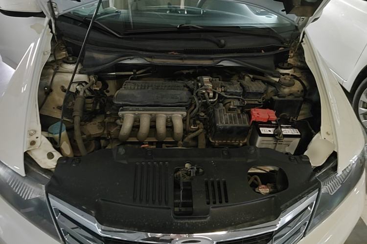 Used Honda City Classic 2012 1.5L Automatic Elite Edition Engine Bay