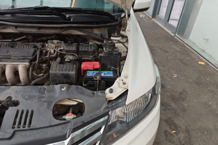 Used Honda City Classic 2012 1.5L Automatic Flagship Edition Engine Bay Left
