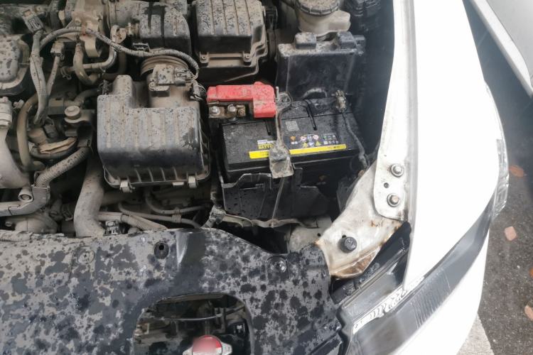 Used Honda City Classic 2012 1.5L Automatic Elite Edition Engine Bay Left