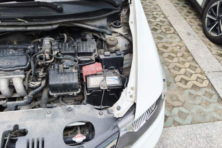 Used Honda City Classic 2012 1.5L Automatic Elite Edition Engine Bay Left