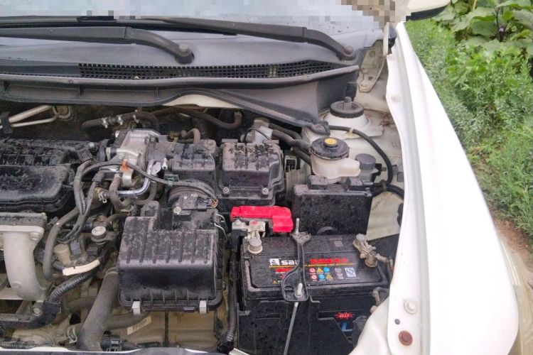 Used Honda City Classic 2012 1.5L manual Elite Edition Engine Bay Left