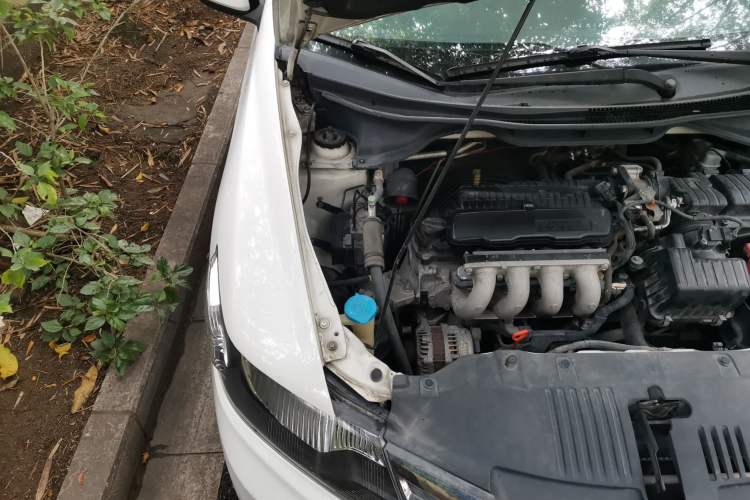 Used Honda City Classic 2012 1.5L Automatic Elite Edition Engine Bay Right