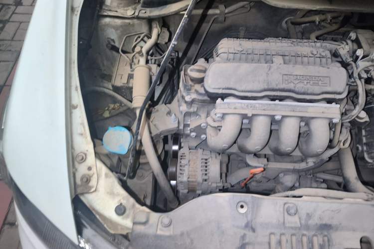 Used Honda City Classic 2012 1.5L manual Elite Edition Engine Bay Right