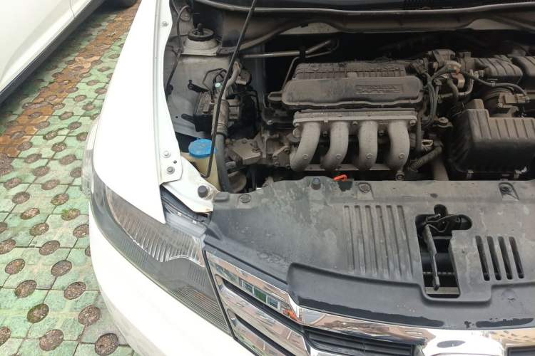 Used Honda City Classic 2012 1.5L Automatic Elite Edition Engine Bay Right