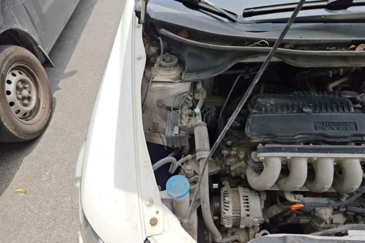Used Honda City Classic 2012 1.5L Automatic Elite Edition Engine Bay Right