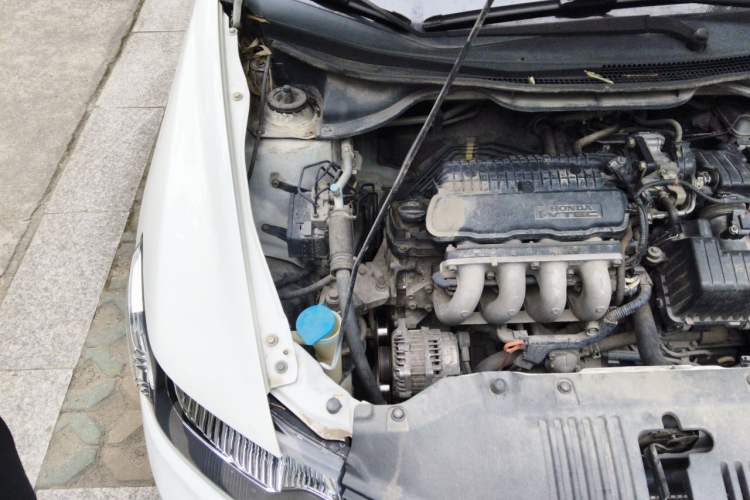 Used Honda City Classic 2012 1.5L Automatic Elite Edition Engine Bay Right