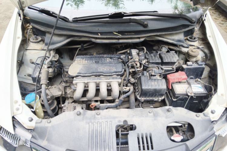 Used Honda City Classic 2012 1.5L Automatic Elite Edition Engine Bay