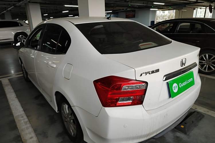Used Honda City Classic 2012 1.5L Automatic Elite Edition Exterior 2