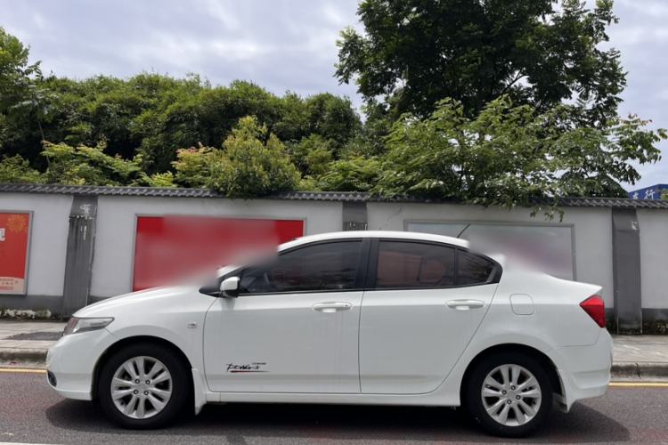 Used Honda City Classic 2012 1.5L Automatic Elite Edition Exterior 3