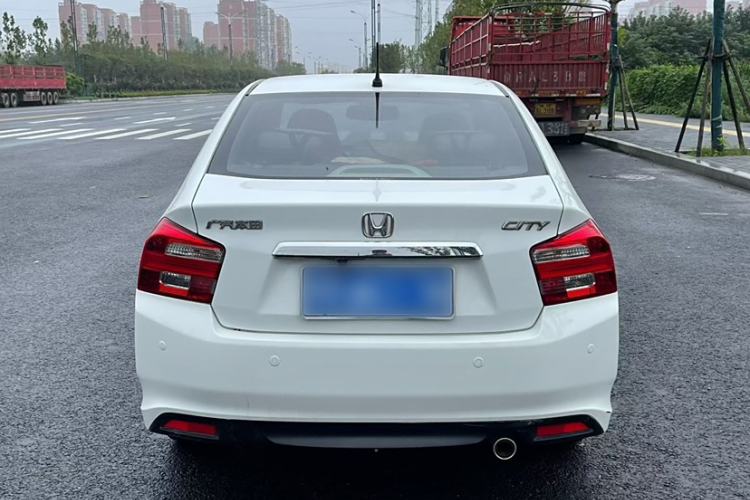 Used Honda City Classic 2012 1.5L Automatic Elite Edition Exterior 4