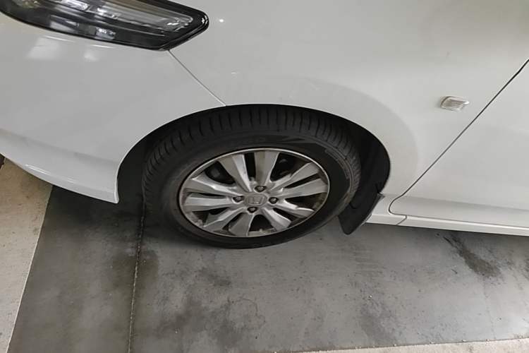 Used Honda City Classic 2012 1.5L Automatic Elite Edition Exterior 4