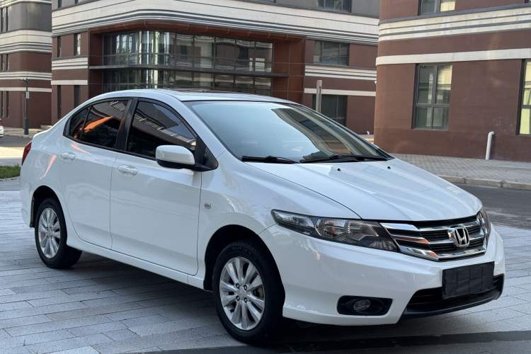 Used Honda City Classic 2012 1.5L Automatic Elite Edition Exterior 4