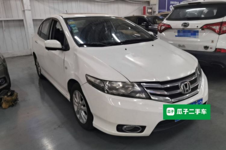 Used Honda City Classic 2012 1.5L Automatic Elite Edition Front Right 45 Deg