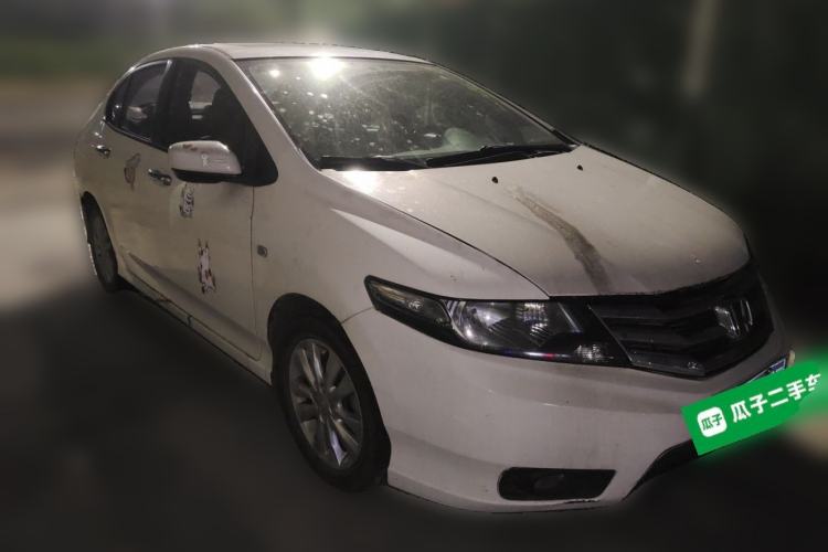 Used Honda City Classic 2012 1.5L manual Elite Edition Front Right 45 Deg