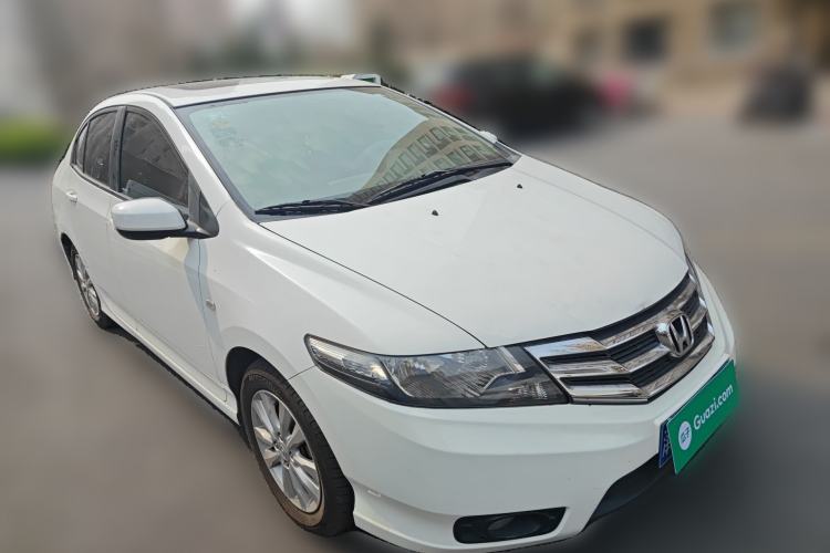 Used Honda City Classic 2012 1.5L manual Elite Edition Front Right 45 Deg