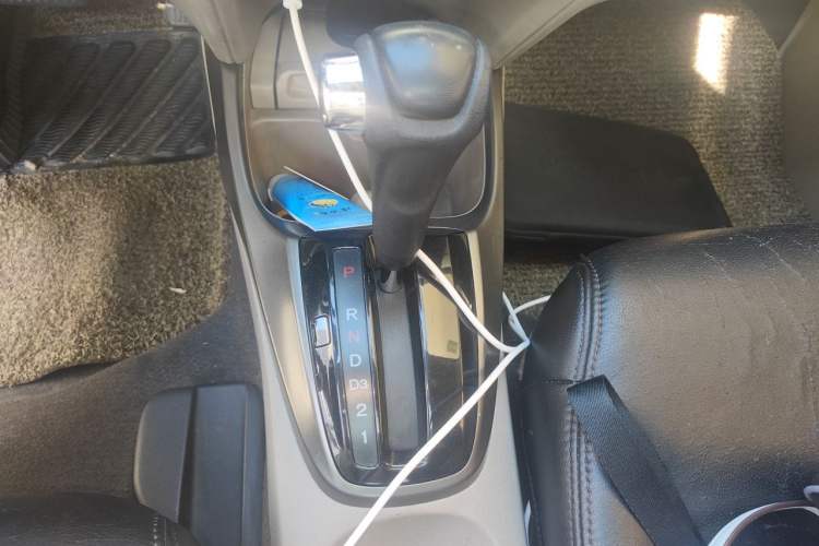 Used Honda City Classic 2012 1.5L Automatic Elite Edition Gear Lever