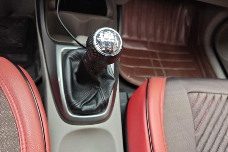 Used Honda City Classic 2012 1.5L manual Elite Edition Gear Lever