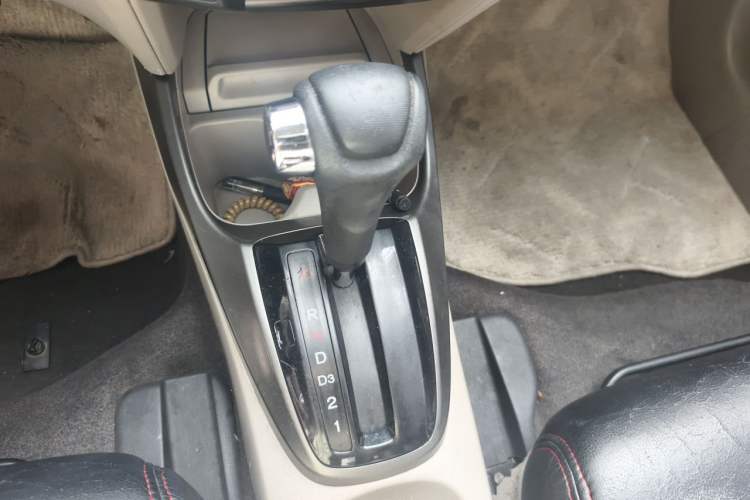 Used Honda City Classic 2012 1.5L Automatic Elite Edition Gear Lever