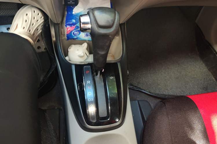 Used Honda City Classic 2012 1.5L Automatic Flagship Edition Gear Lever