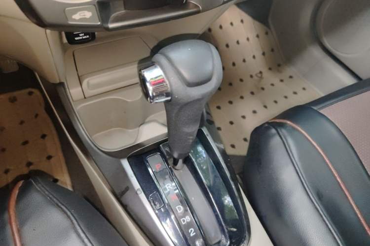 Used Honda City Classic 2012 1.5L Automatic Flagship Edition Gear Lever
