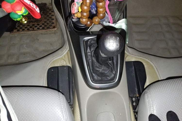 Used Honda City Classic 2012 1.5L manual Elite Edition Gear Lever