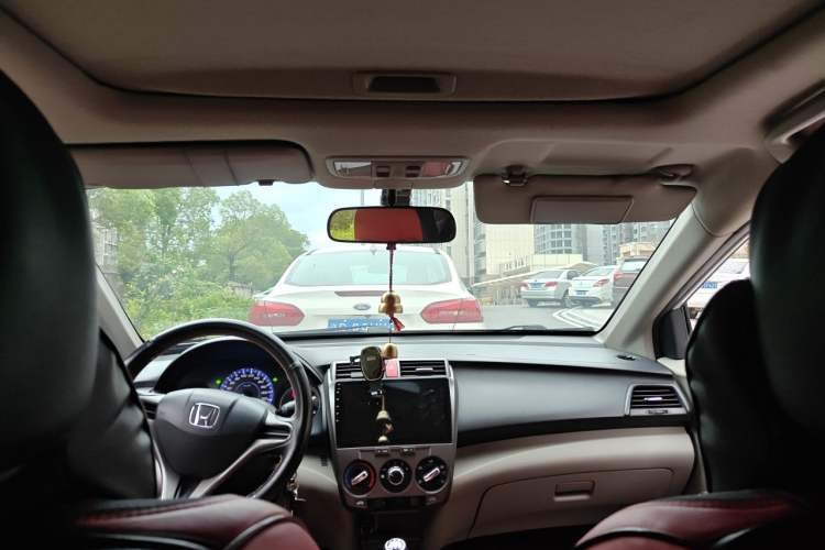 Used Honda City Classic 2012 1.5L manual Elite Edition Headliner