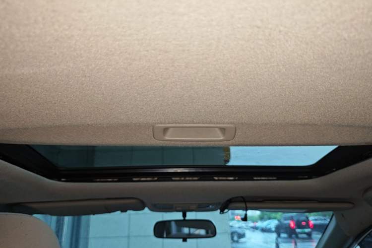 Used Honda City Classic 2012 1.5L Automatic Flagship Edition Headliner