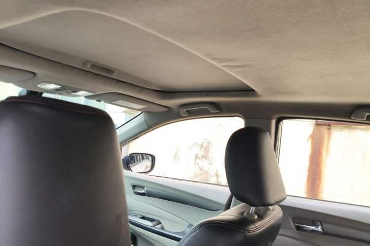 Used Honda City Classic 2012 1.5L manual Elite Edition Headliner
