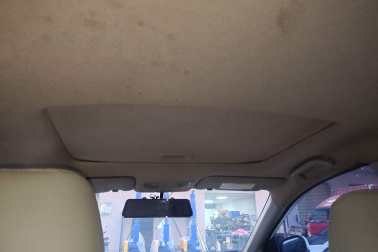Used Honda City Classic 2012 1.5L manual Elite Edition Headliner
