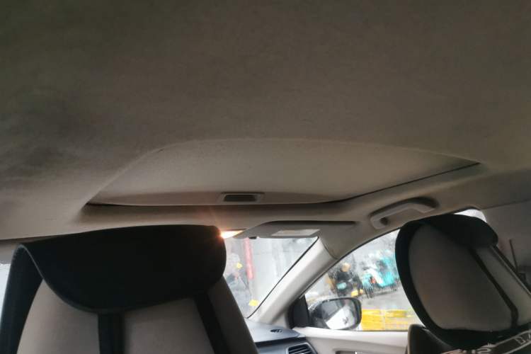 Used Honda City Classic 2012 1.5L Automatic Elite Edition Headliner