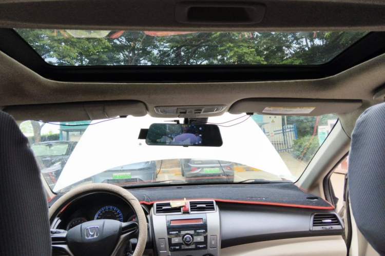 Used Honda City Classic 2012 1.5L Automatic Elite Edition Headliner
