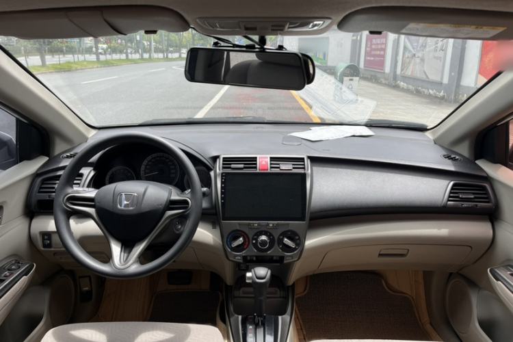 Used Honda City Classic 2012 1.5L Automatic Elite Edition Interior 1