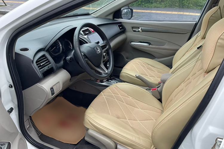 Used Honda City Classic 2012 1.5L Automatic Elite Edition Interior 2