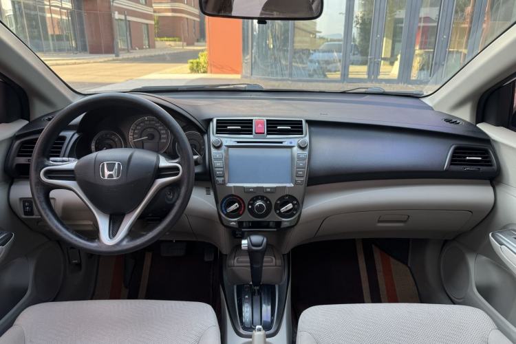 Used Honda City Classic 2012 1.5L Automatic Elite Edition Interior 3
