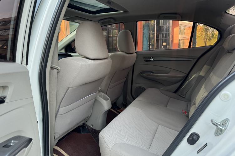 Used Honda City Classic 2012 1.5L Automatic Elite Edition Interior 4