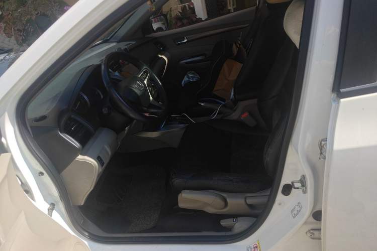 Used Honda City Classic 2012 1.5L Automatic Elite Edition Left Front Seat