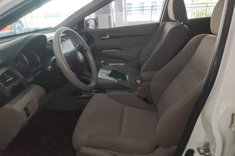 Used Honda City Classic 2012 1.5L Automatic Elite Edition Left Front Seat
